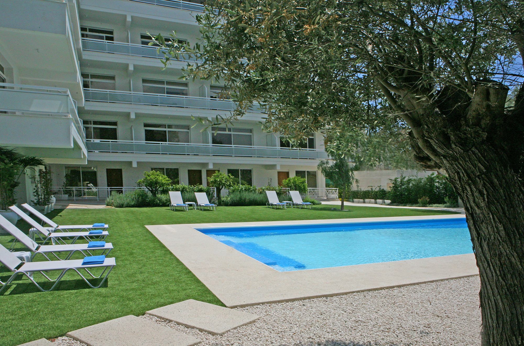 Corina Suites And Apartments ليماسول المظهر الخارجي الصورة